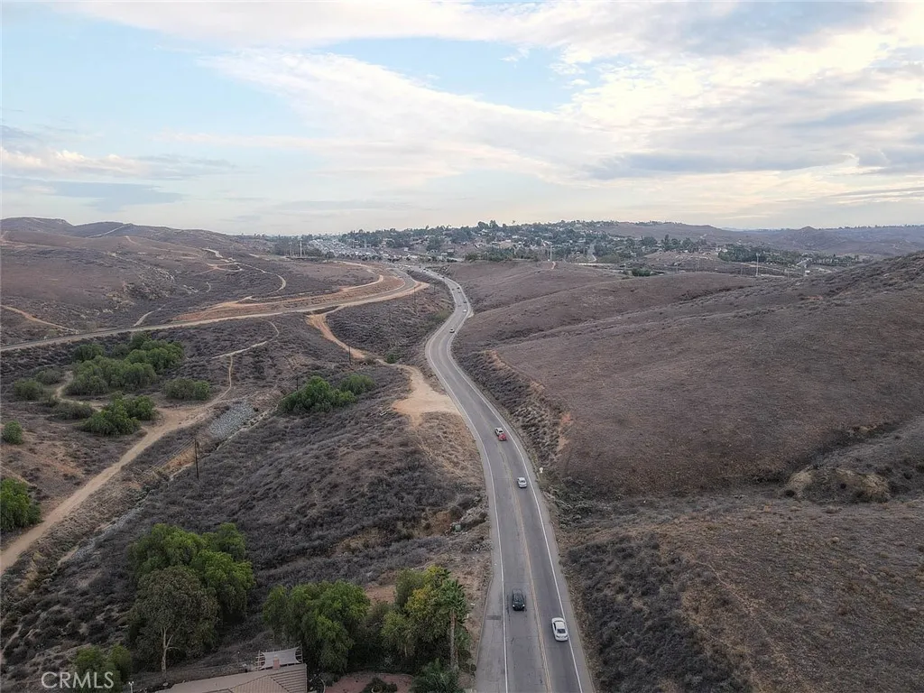 Additional image 106 of 4530 Watkins Dr, Riverside, CA 92507