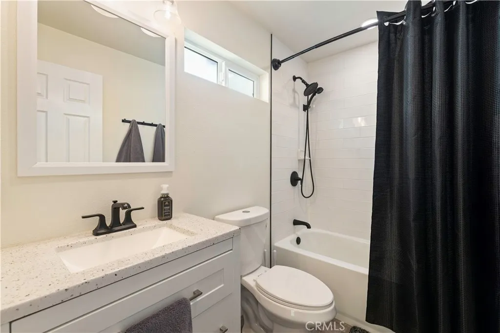 Additional image 82 of 110 S Russell St, Lakeport, CA 95453