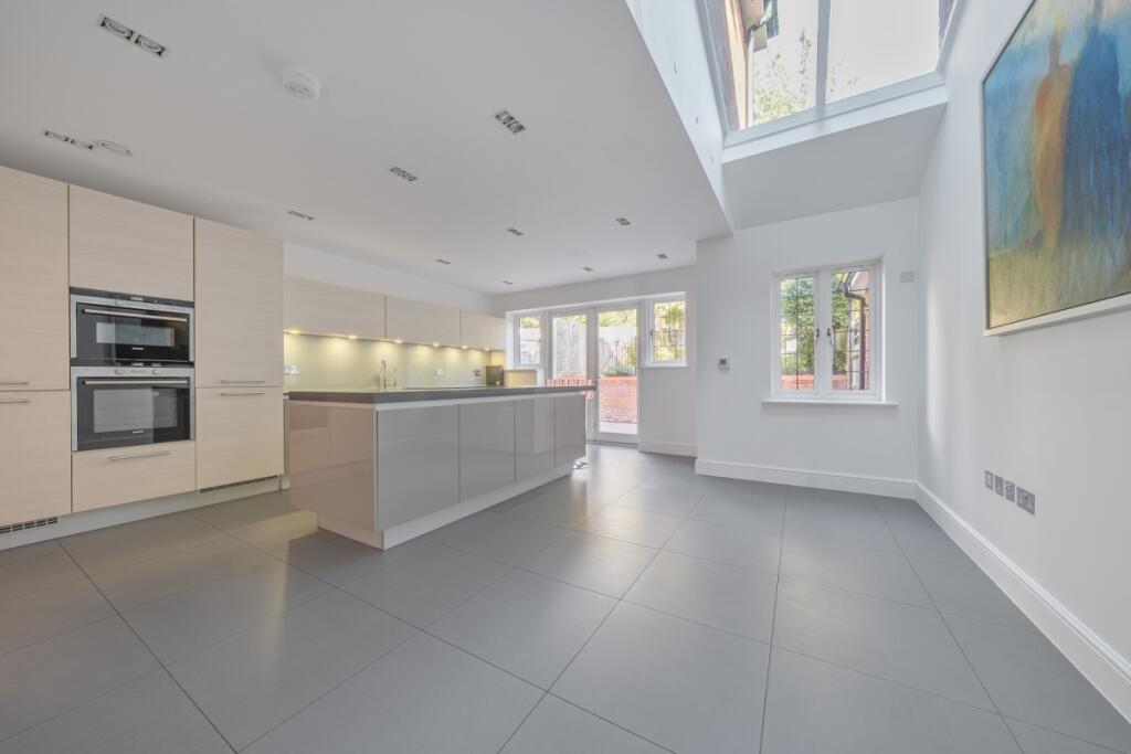 Additional image 4 of Bowers Way Harpenden AL5