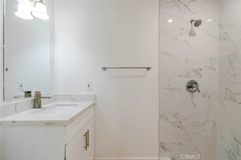 Additional image 14 of 611 Davis Ave, Glendale, CA 91201