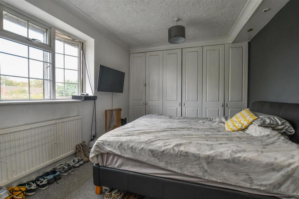 Additional image 7 of Collyer Road, London Colney, AL2