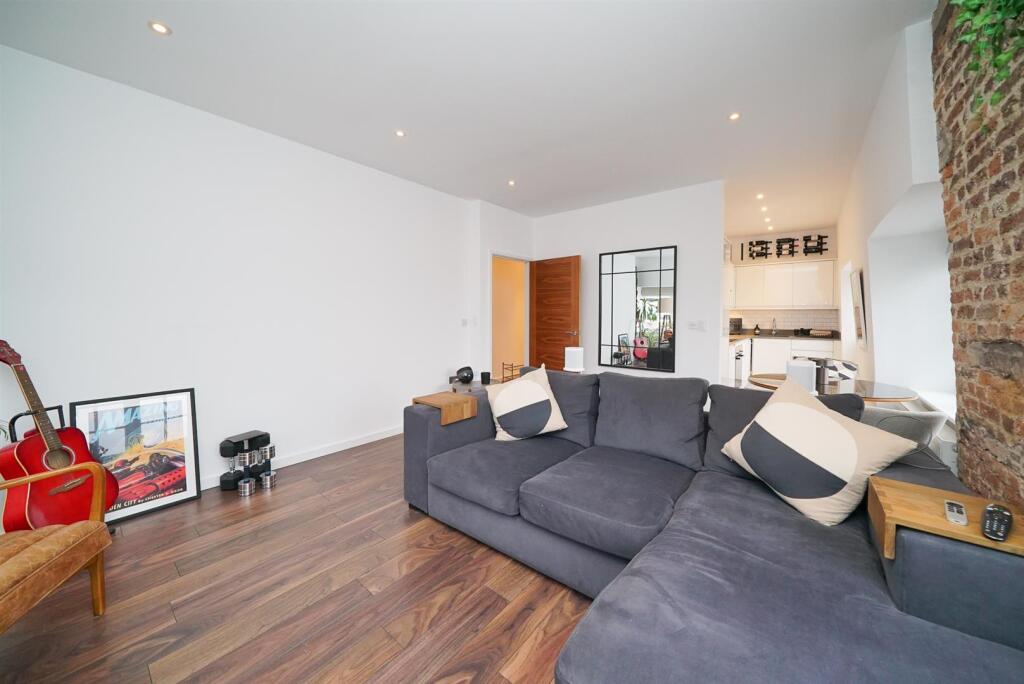 Additional image 10 of Lower Dagnall Street, St. Albans