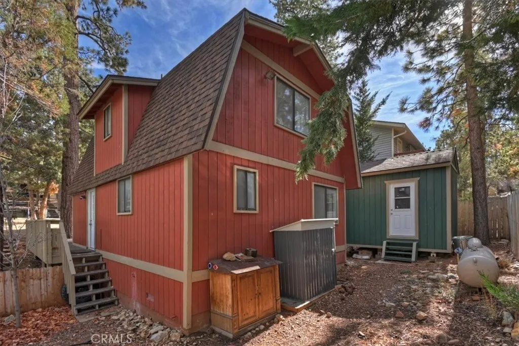 Property image for 172 Vista Ln, Sugarloaf, CA 92386