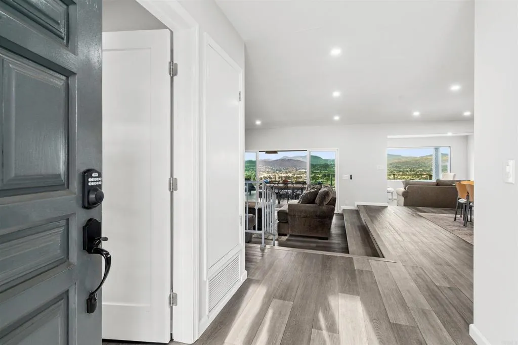 Additional image 47 of 361 Murray Drive, El Cajon, CA 92020