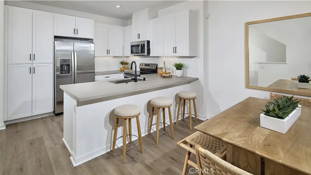 Additional image 13 of 1328 W Oakcrest Paseo, Ontario, CA 91762