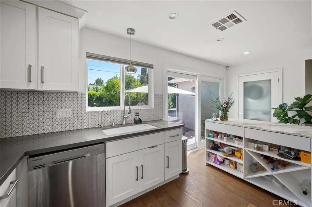 Additional image 14 of 17642 Calvert Street, Encino, CA 91316