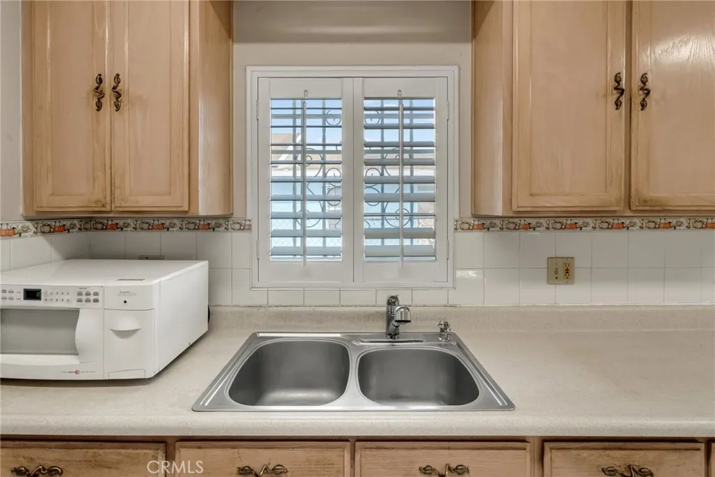 Additional image 52 of 323 E 102nd St., Los Angeles, CA 90003