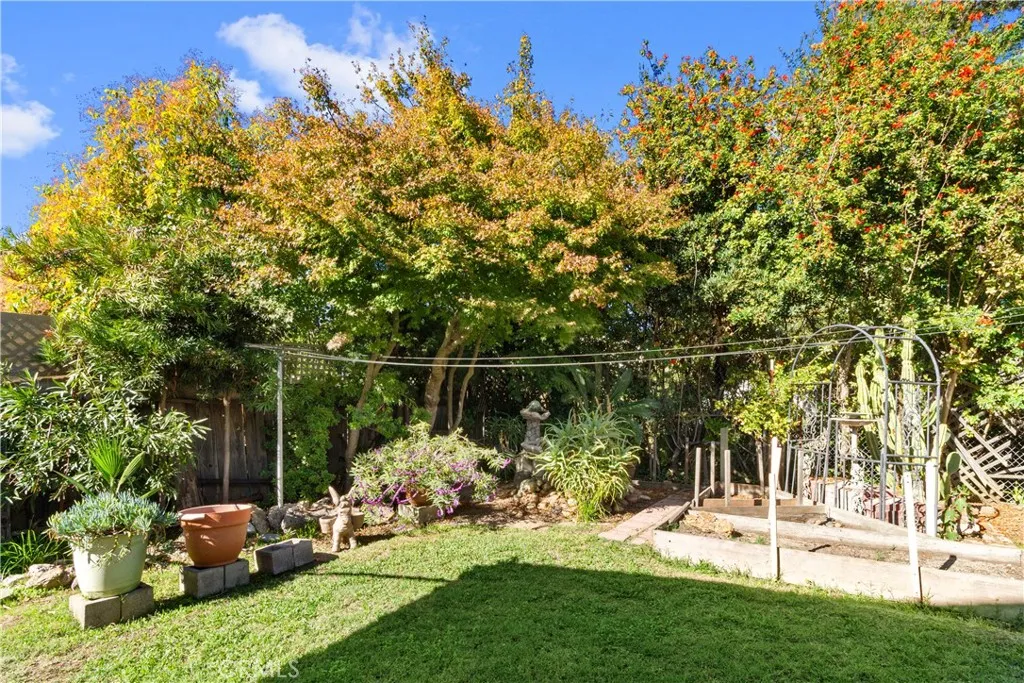 Additional image 29 of 1037 W Magnolia St W, Stockton, CA 95203