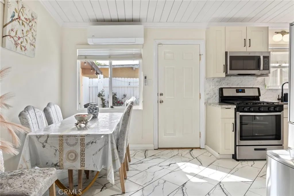 Additional image 13 of 5721 N Rockvale Ave, Azusa, CA 91702