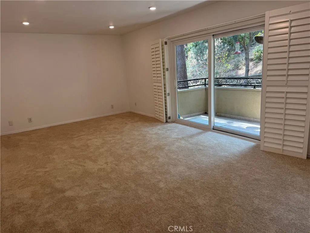 Additional image 9 of 6702 Hillpark Drive Unit 308, Los Angeles, CA 90068