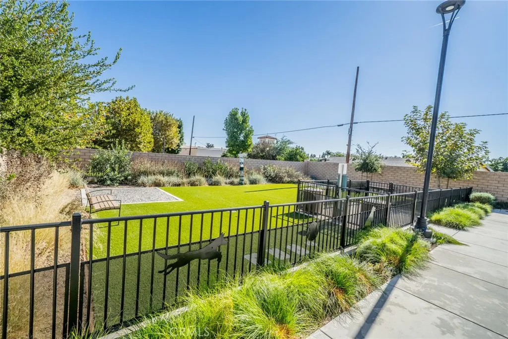 Additional image 96 of 214 Bonita Lane, Rialto, CA 92376