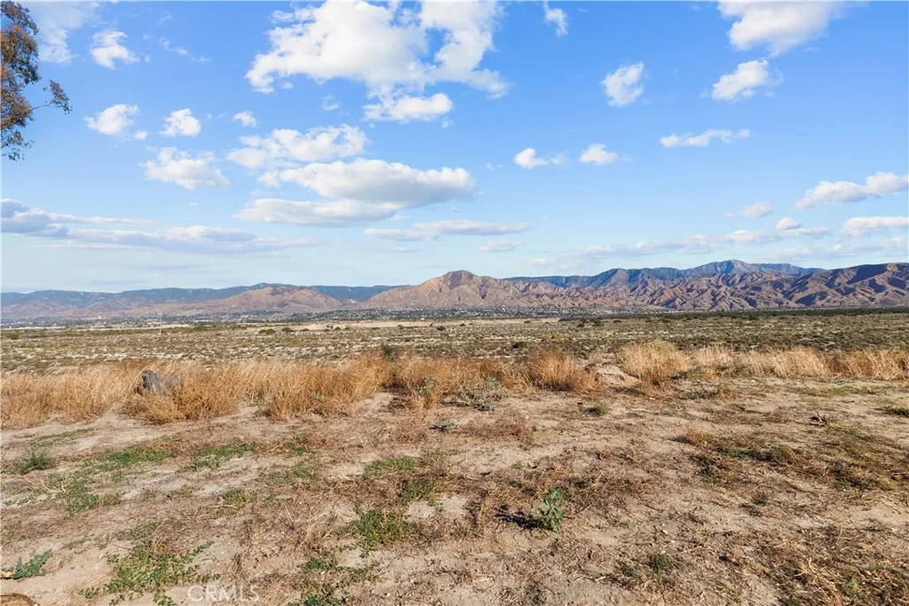 Additional image 57 of 924 Riverview Dr, Redlands, CA 92374