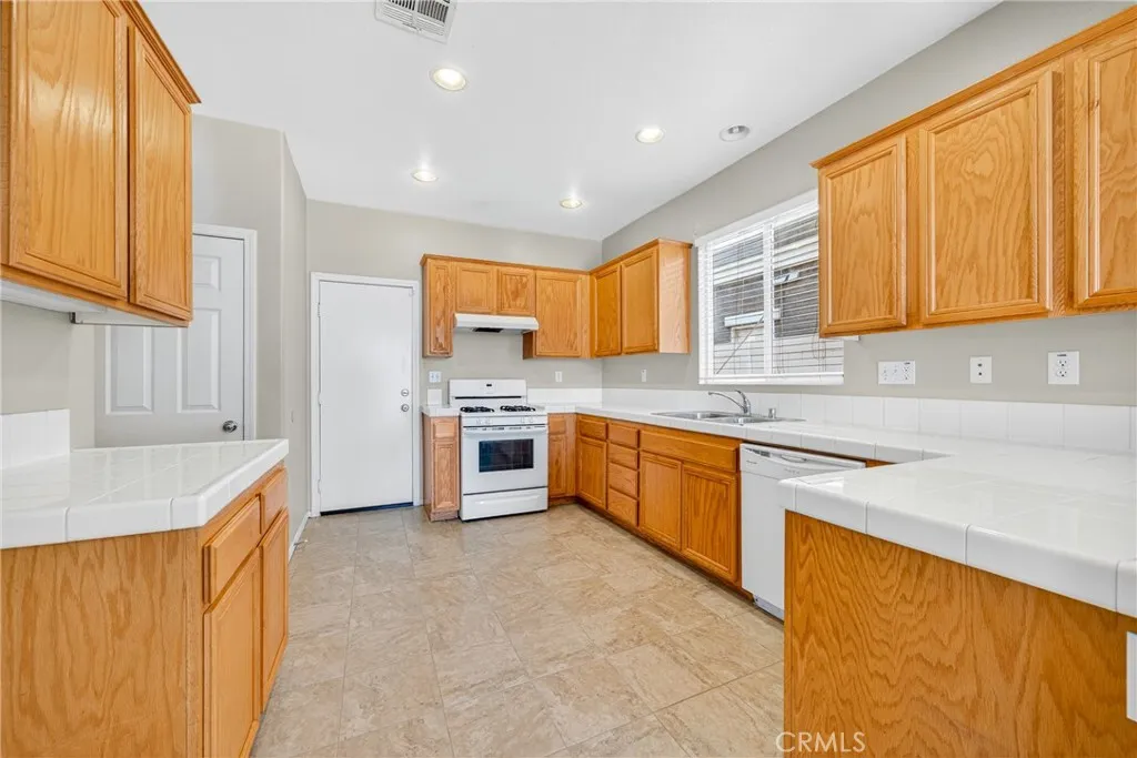 Additional image 80 of 3649 Freesia St, Perris, CA 92571