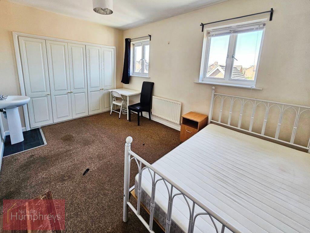 Additional image 2 of Mosquito Way