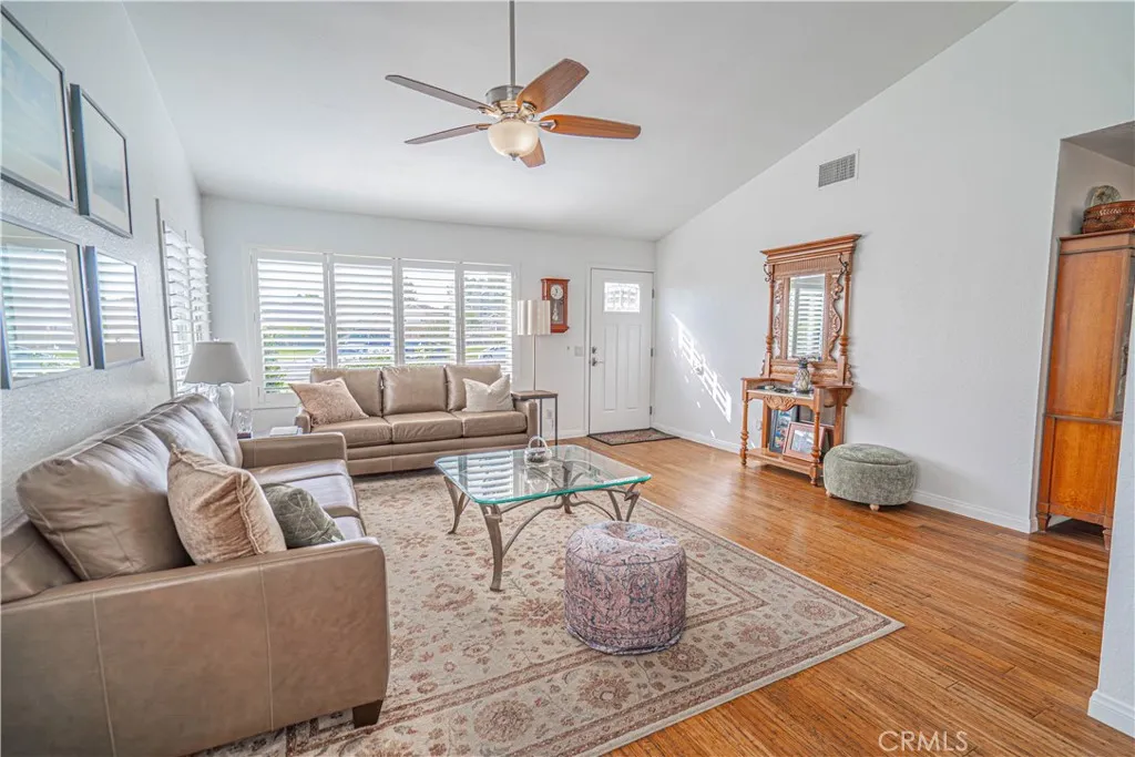 Additional image 7 of 27872 Cherry Creek Dr, Valencia, CA 91354