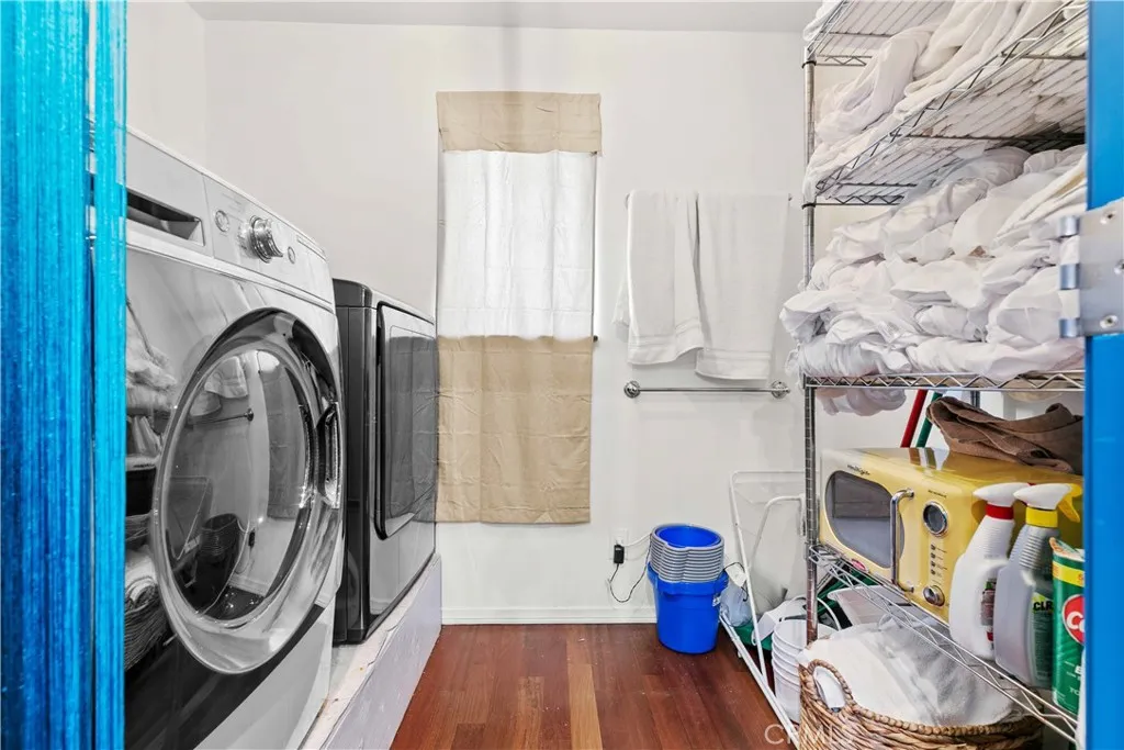 1253 Golden Rule Ln, Lake Arrowhead, CA 92352