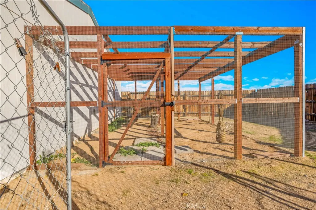 Additional image 62 of 628 Landers Lane, Yucca Valley, CA 92284