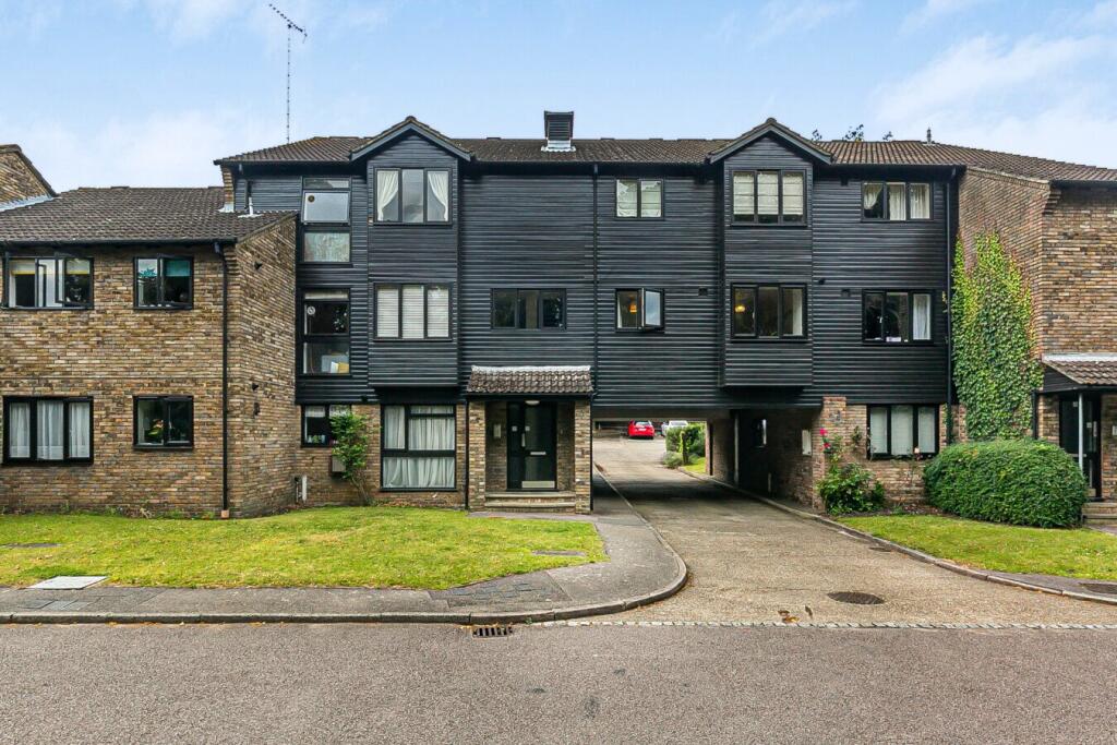 Additional image 8 of Newlands, Old Hertford Road, Hatfield, AL9