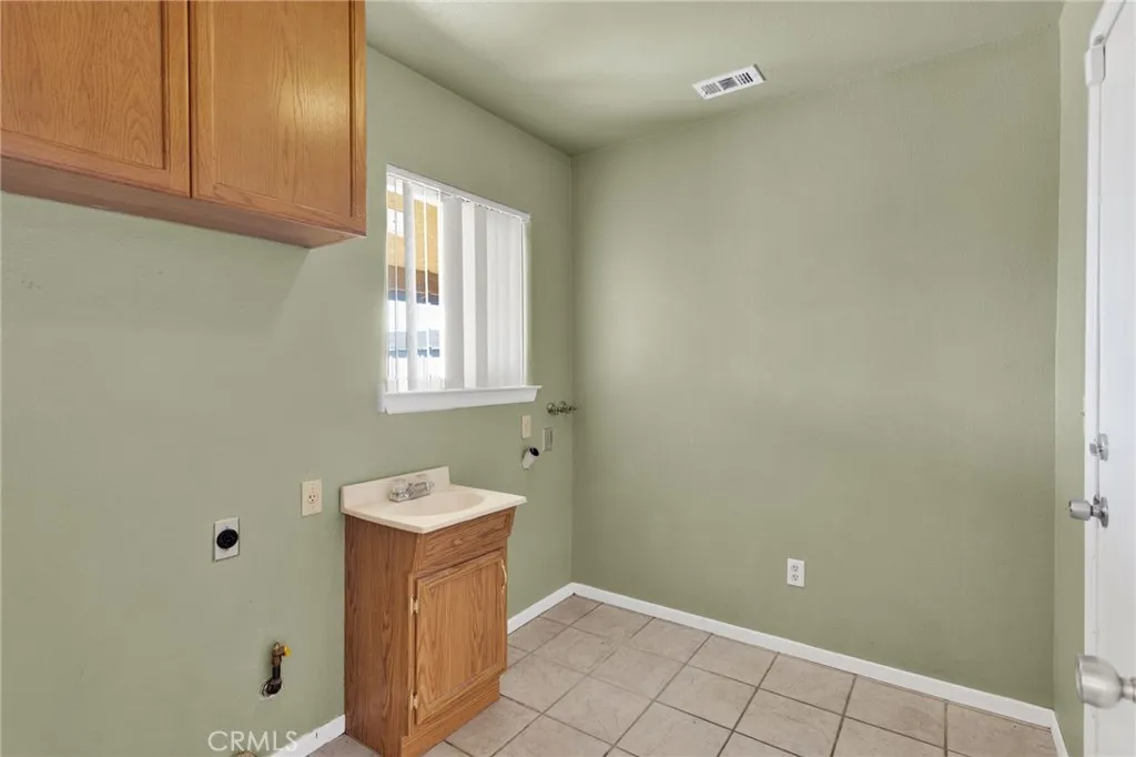 Additional image 89 of 22111 Isatis Ave, Apple Valley, CA 92307