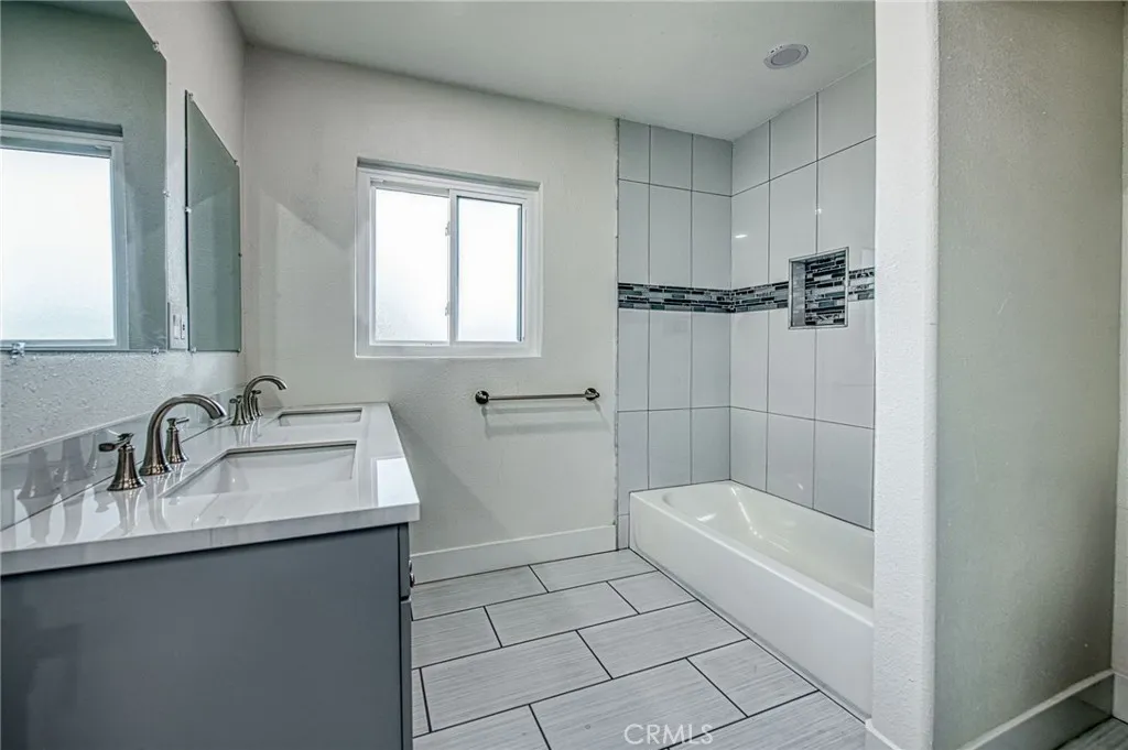 Additional image 76 of 506 W Terrace Avenue, Fresno, CA 93705