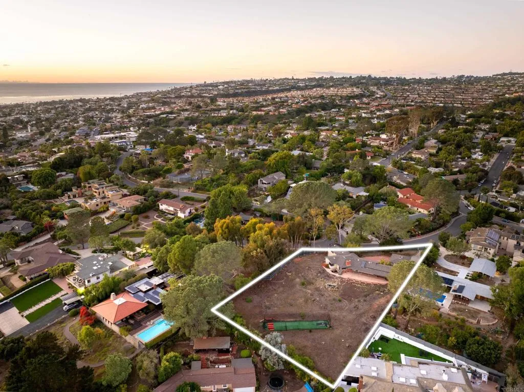 Additional image 7 of 1645 Los Altos Rd, San Diego, CA 92109