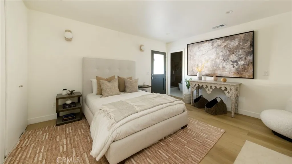 Additional image 43 of 3554 S Sycamore Ave, Los Angeles, CA 90016