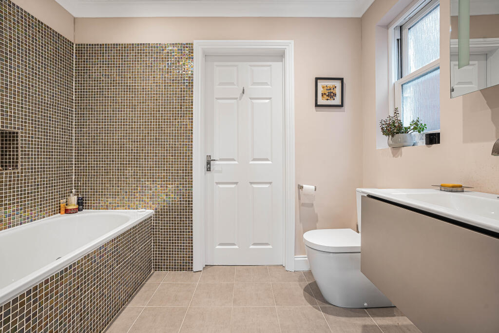 Additional image 19 of Heath Road, St. Albans, Hertfordshire, AL1