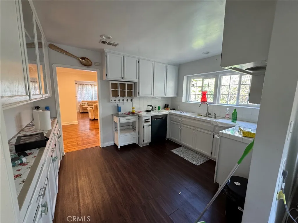 Additional image 9 of 5528 Willowcrest, North Hollywood, CA 91601