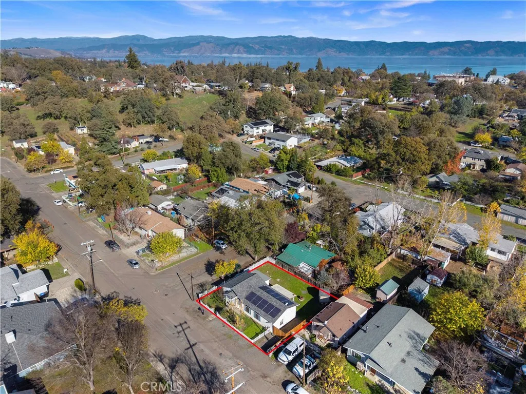 Additional image 118 of 110 S Russell St, Lakeport, CA 95453