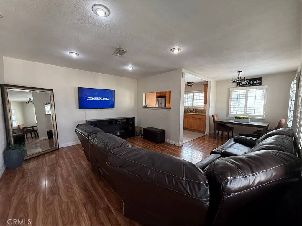 Additional image 12 of 1418 W 134th St, Compton, CA 90222