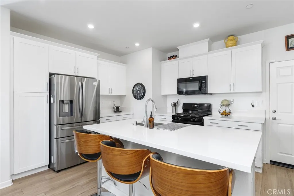 Additional image 41 of 1035 W Clover Ave, Rialto, CA 92376