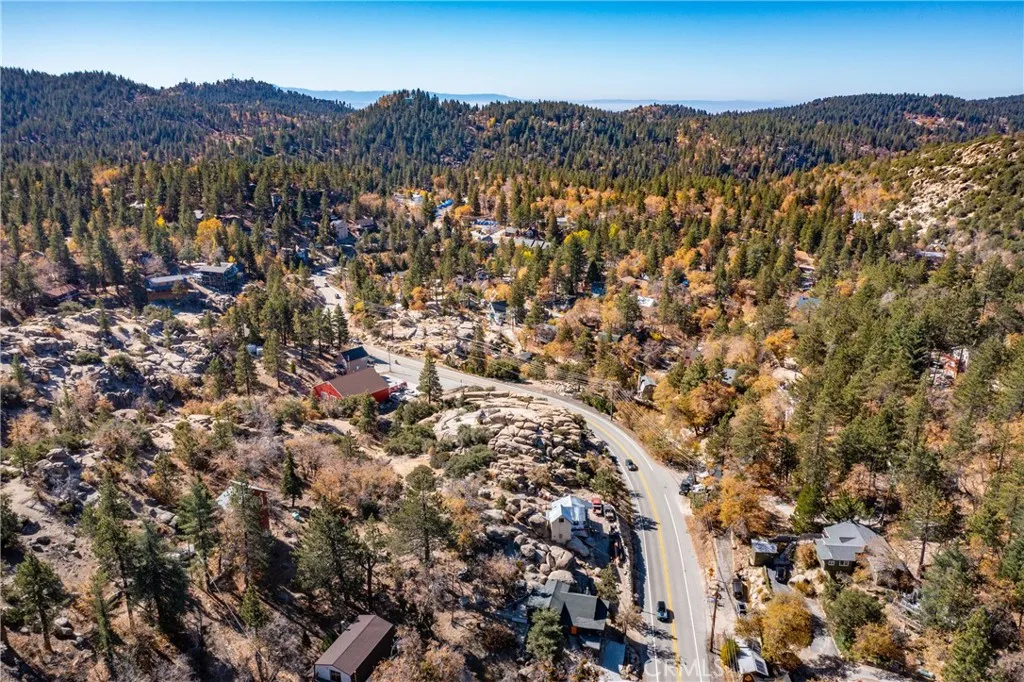 33070 Hilltop Boulevard Blvd, Arrowbear, CA 92382