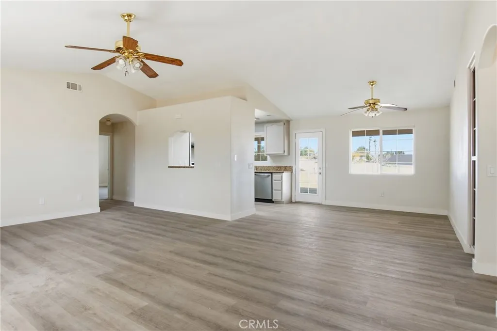 Additional image 36 of 17964 Hackberry St, Hesperia, CA 92345