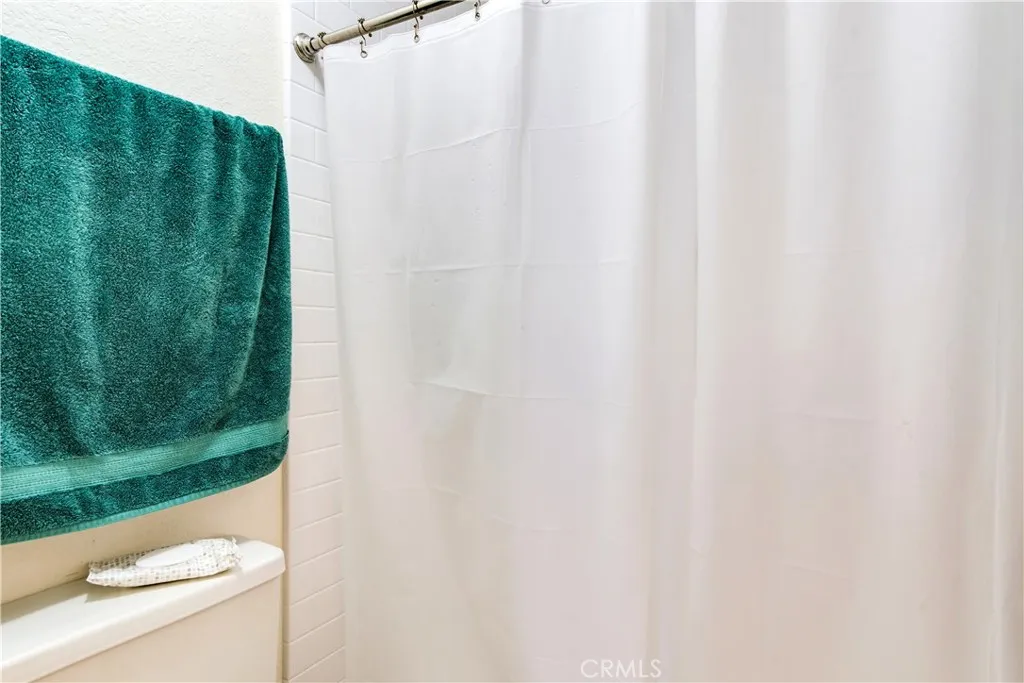 Additional image 19 of 242 E Fern Ave, Redlands, CA 92373