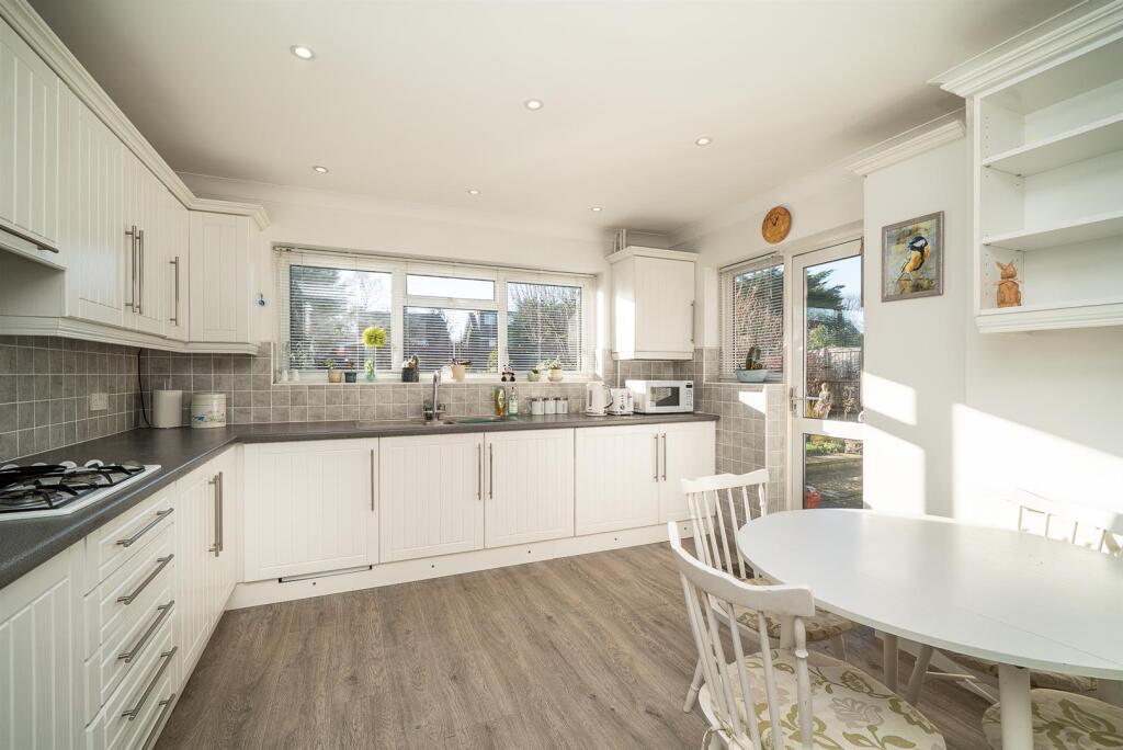 Additional image 3 of Hopground Close, St. Albans