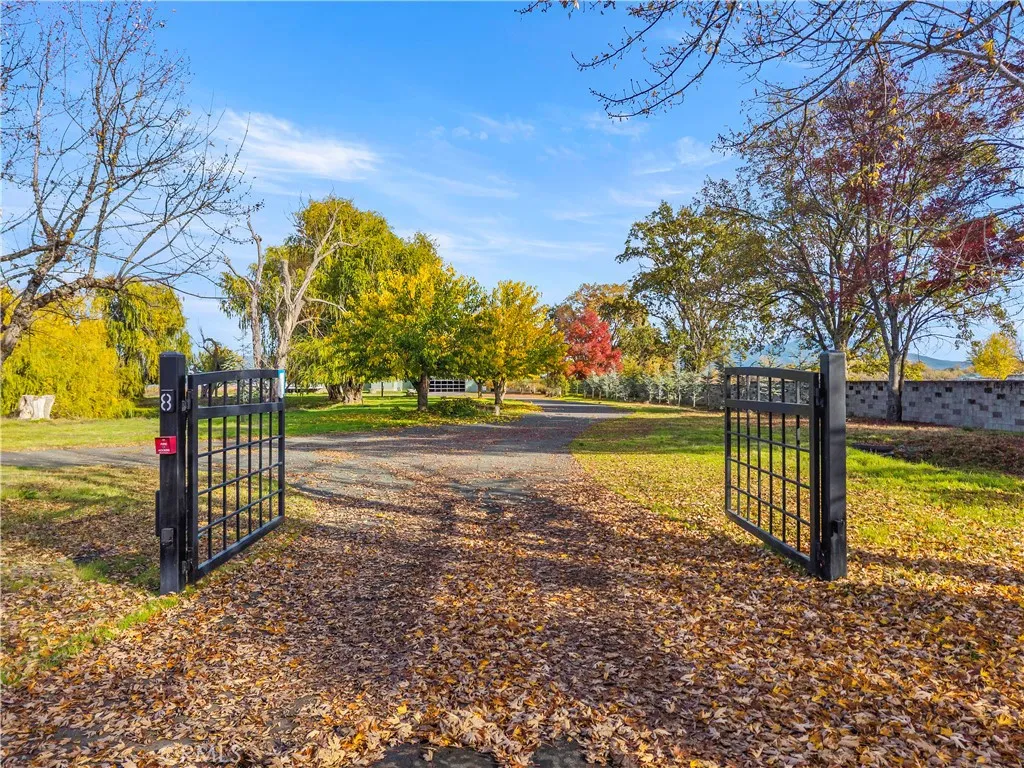 Additional image 79 of 8 Queen Ann Way, Lakeport, CA 95453