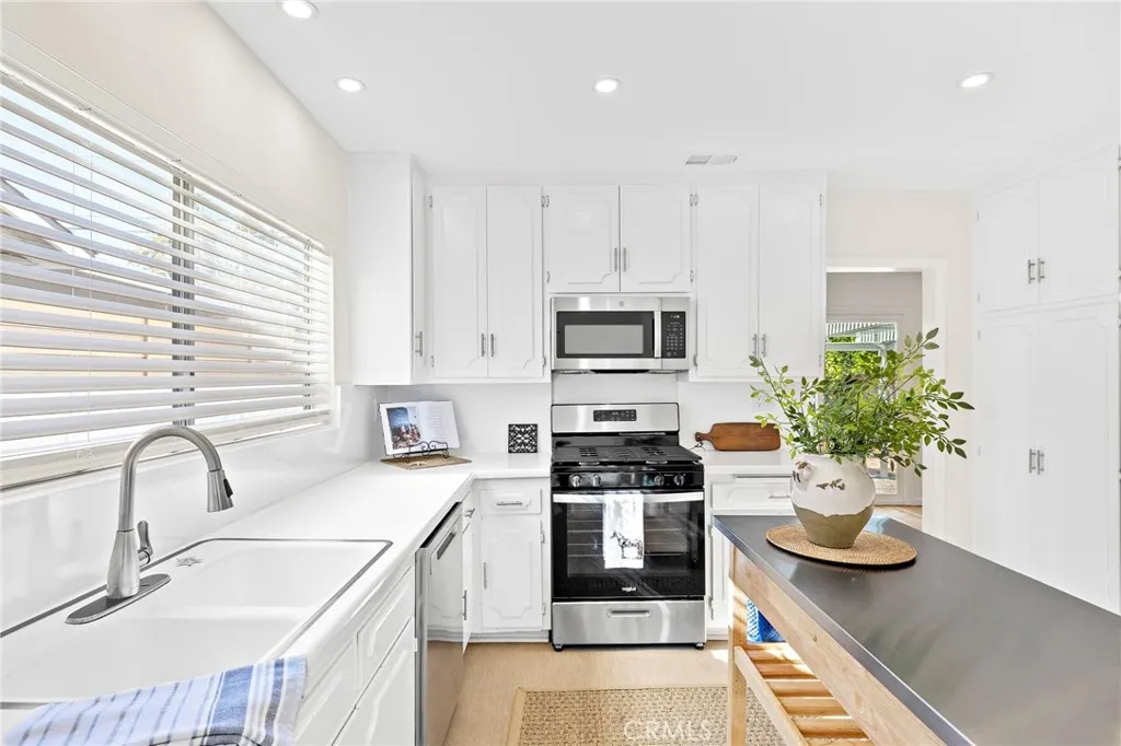 Additional image 31 of 2853 Josie Avenue, Long Beach, CA 90815