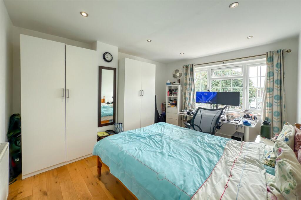 Additional image 12 of The Ridgeway, St. Albans, Hertfordshire, AL4