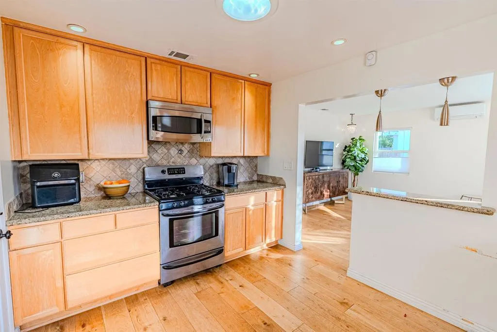 Additional image 43 of 425 8th St, Imperial Beach, CA 91932