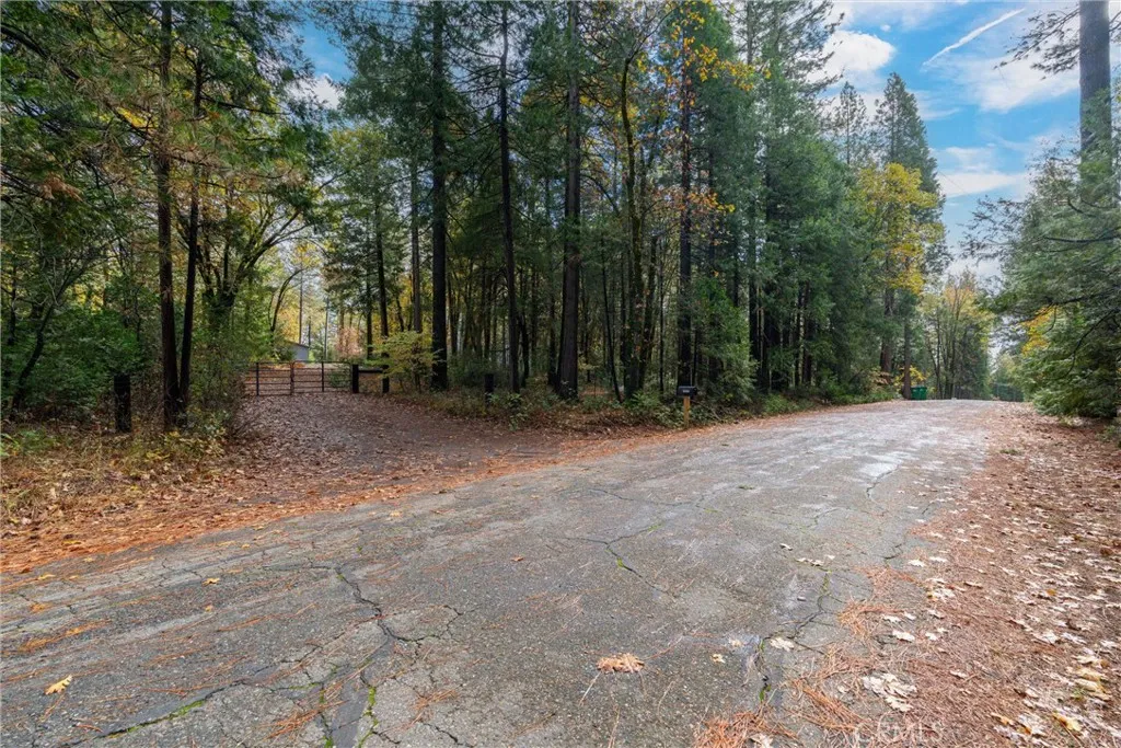 Additional image 31 of 16376 Stage Road, Forest Ranch, CA 95942