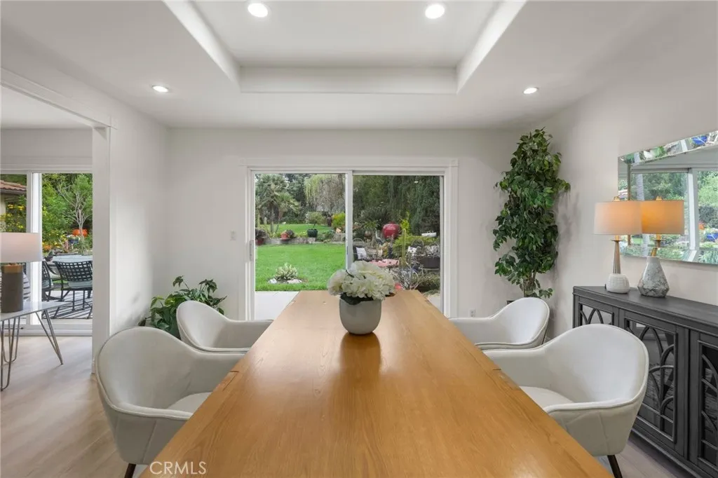 Additional image 23 of 18760 Wells, Tarzana, CA 91356