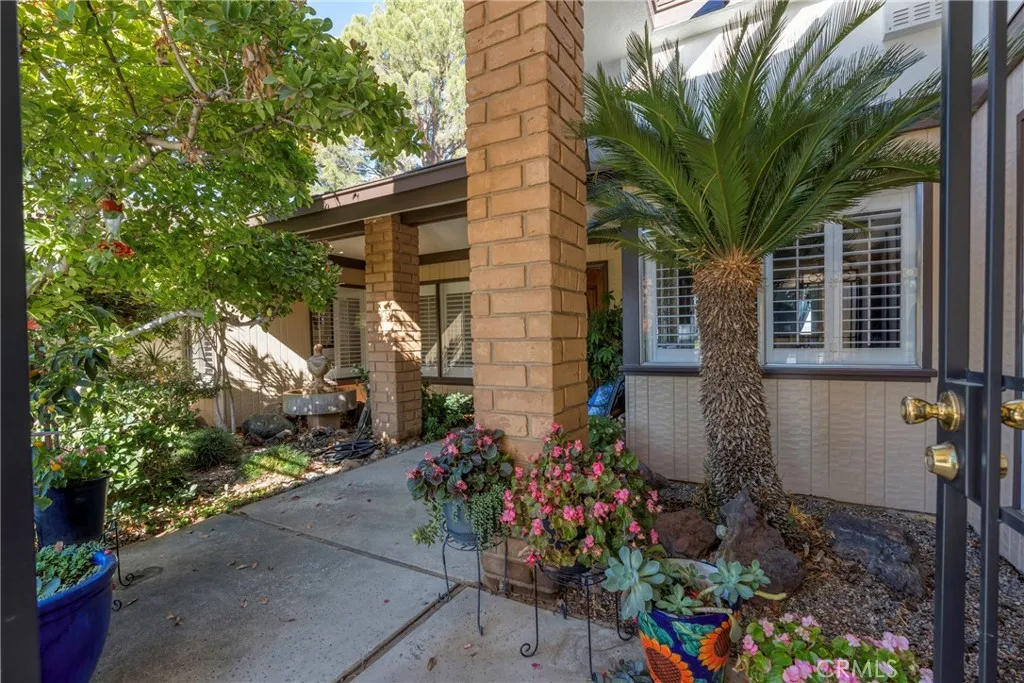 Additional image 54 of 3010 Panorama Dr, Bakersfield, CA 93306