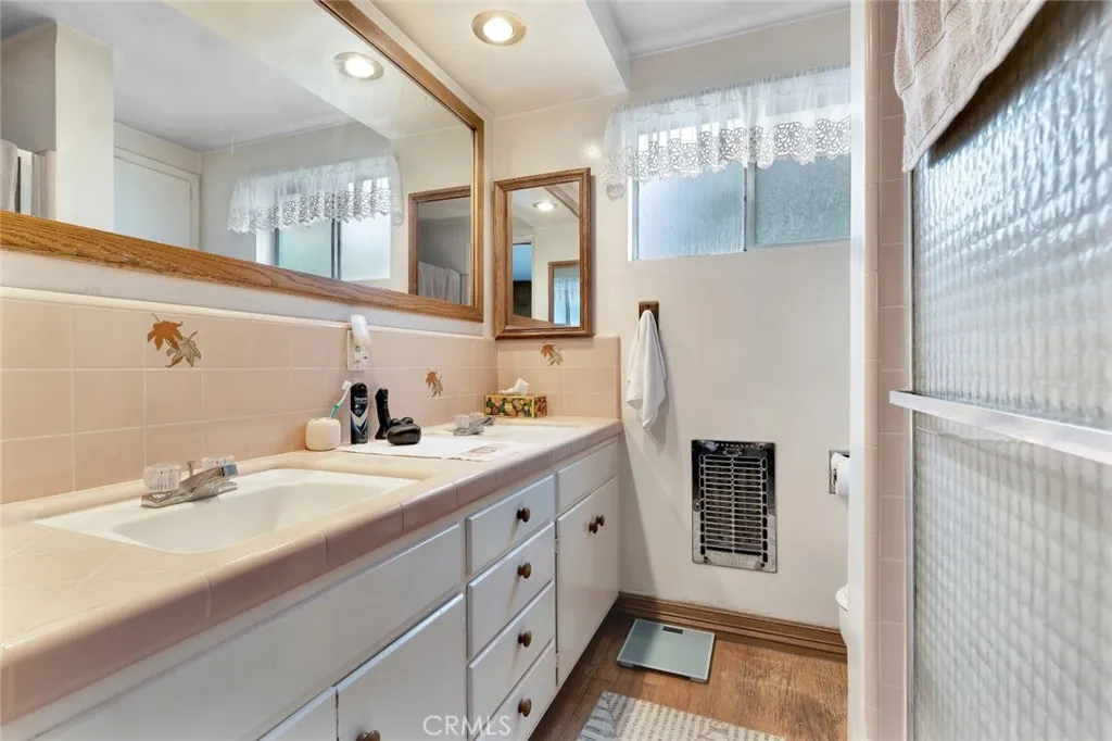 Additional image 69 of 6300 Teesdale Avenue, Valley Glen, CA 91606