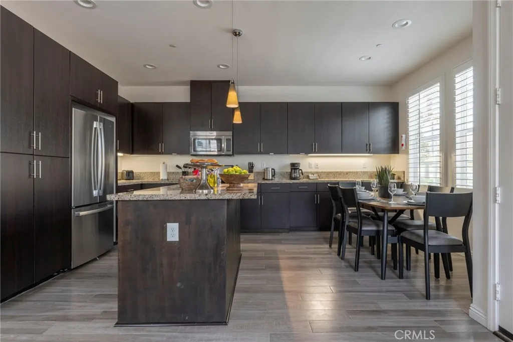 Additional image 10 of 816 E Promenade Unit A, Azusa, CA 91702