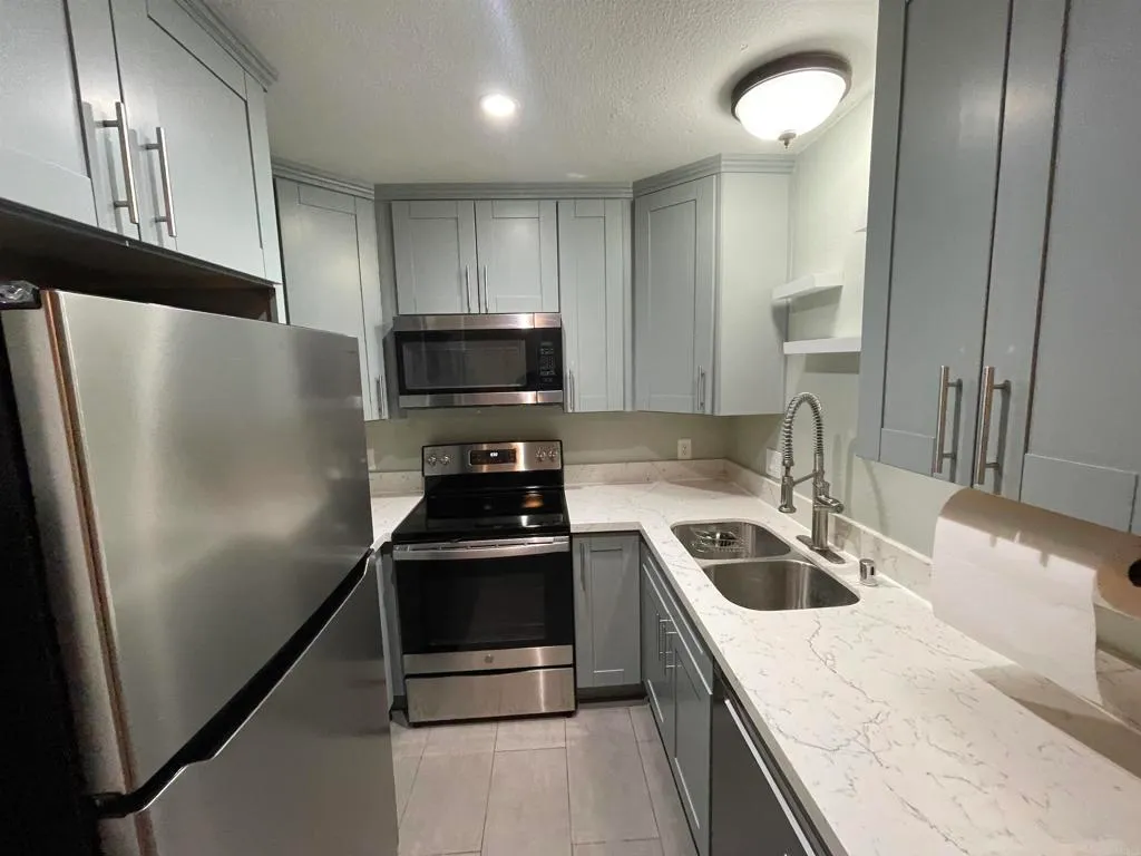 Additional image 5 of 4055 Porte La Paz Unit 141, San Diego, CA 92122