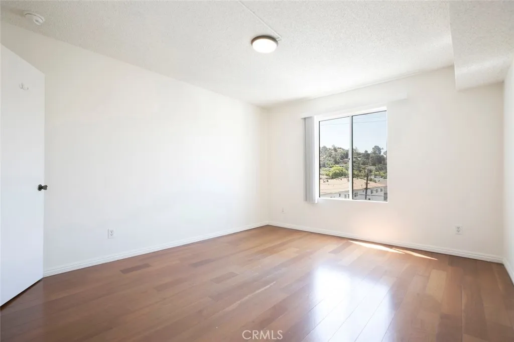 Additional image 36 of 1422 Rock Glen Ave Unit 210, Glendale, CA 91205