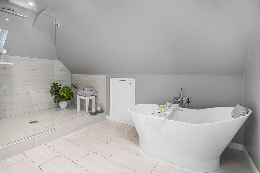 Additional image 9 of Charmouth Road, St. Albans, Hertfordshire, AL1