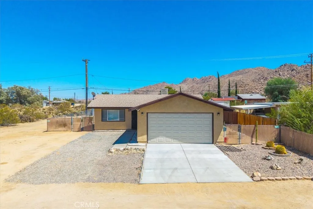 Property image for 61945 Grand View Circle, Joshua Tree, CA 92252