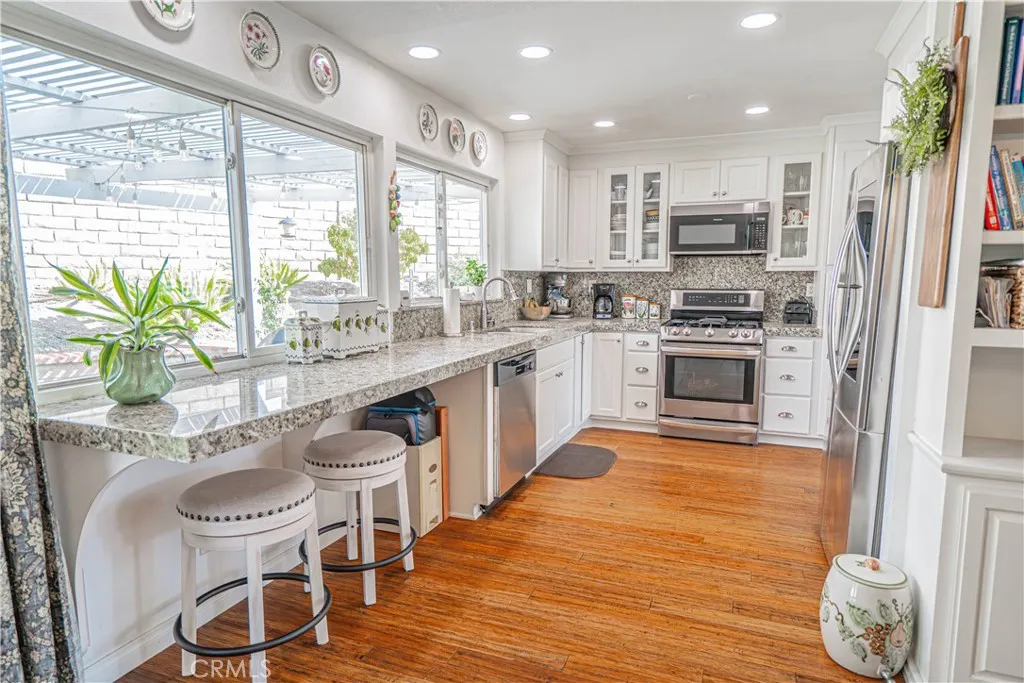 Additional image 62 of 27872 Cherry Creek Dr, Valencia, CA 91354