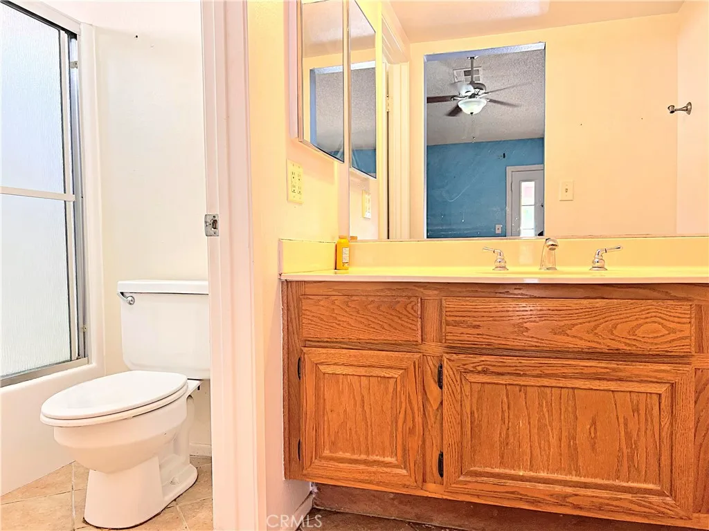 Additional image 102 of 4544 Sungate Drive N, Palmdale, CA 93551